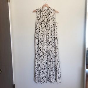 Spotted pattern maxi dress